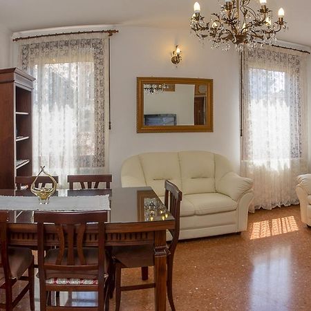 Casa San Giovanni E Paolo Venesia Bagian luar foto