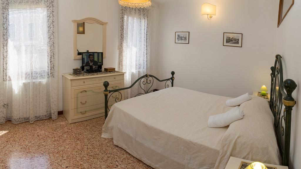 Casa San Giovanni E Paolo Venesia Bagian luar foto