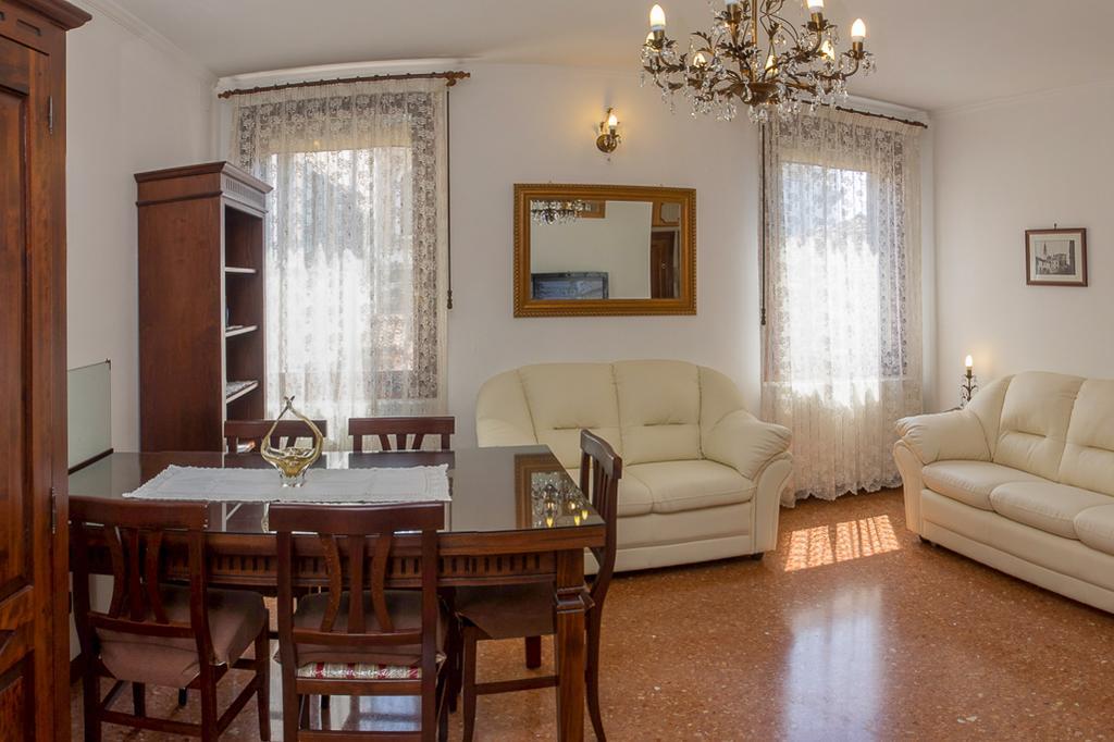 Casa San Giovanni E Paolo Venesia Bagian luar foto
