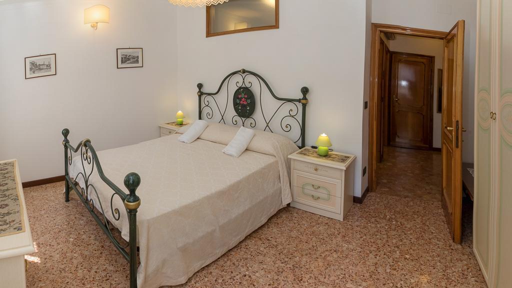 Casa San Giovanni E Paolo Venesia Bagian luar foto